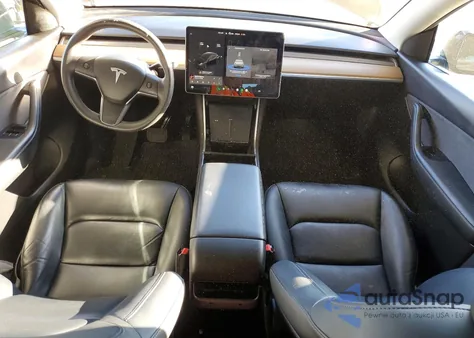 2020 Tesla Model Y z USA, uszkodzony, nr VIN 5YJYGDEE3LF018959